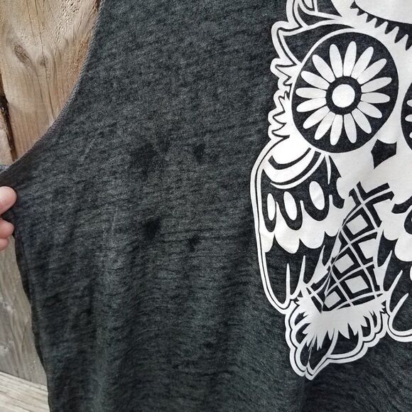 Tank Top Distressed Gray Owl Juniors Slit Open Back Large 11/13 - Picture 7 of 12